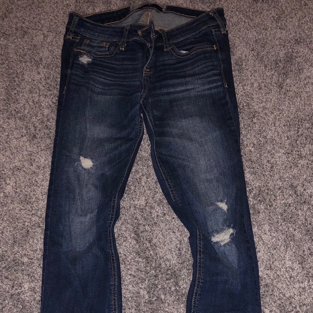 Like new hollister jeans